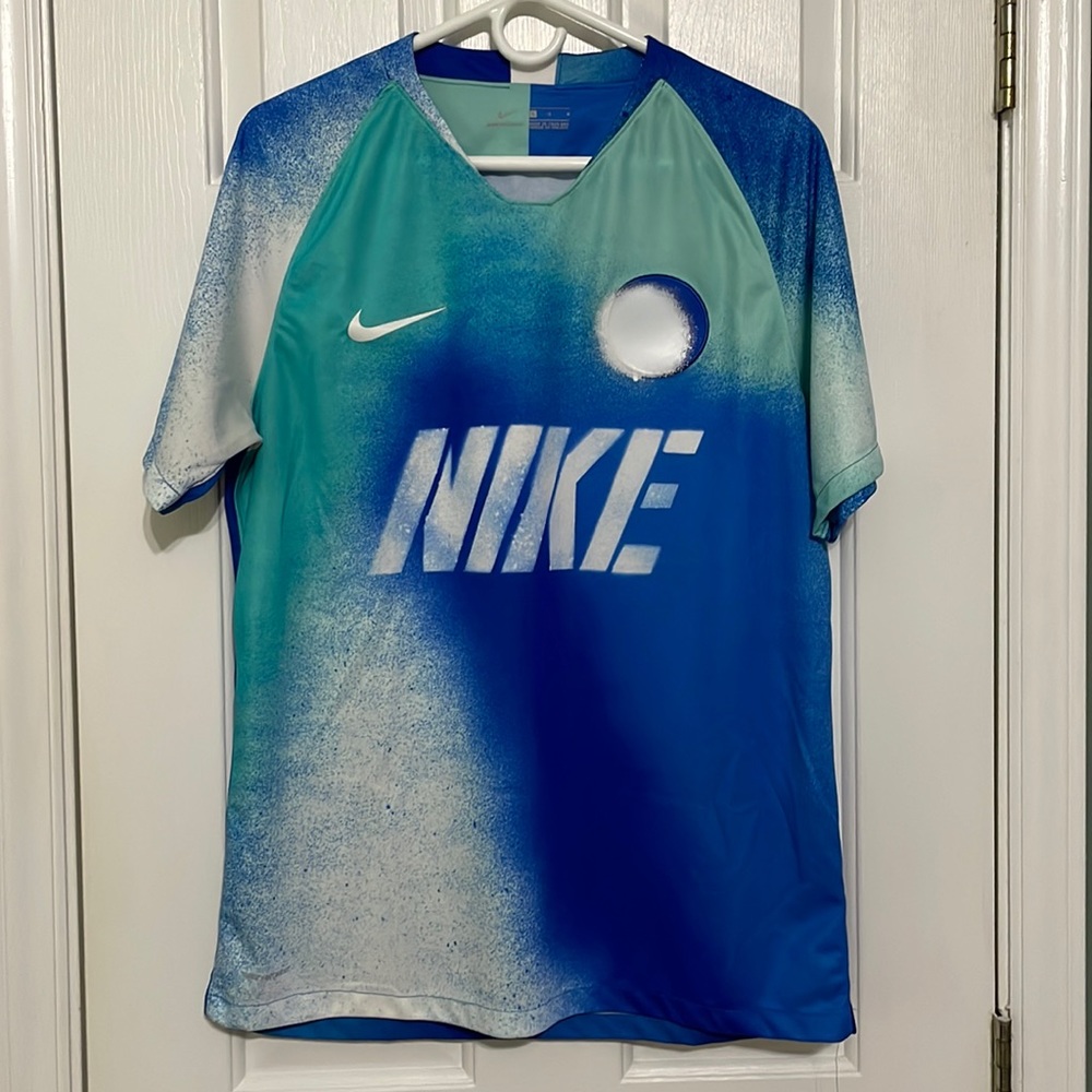 PREOWNED NIKE FC STRIKE VAPORKNIT JERSEY AT2524-480 - SIZE - LARGE